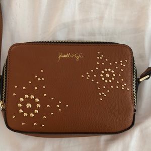 Kendal and Kylie crossbody bag